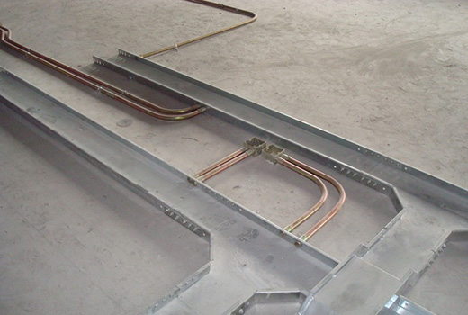 海燕策略斫研究论坛