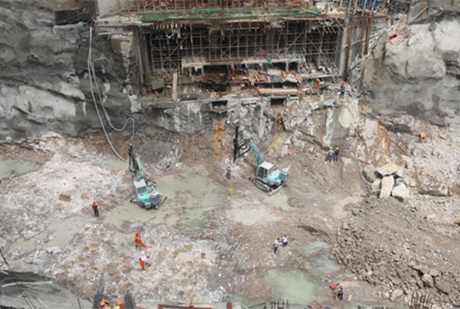 海燕策略斫研究论坛