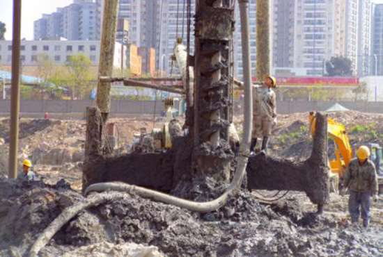 海燕策略斫研究论坛