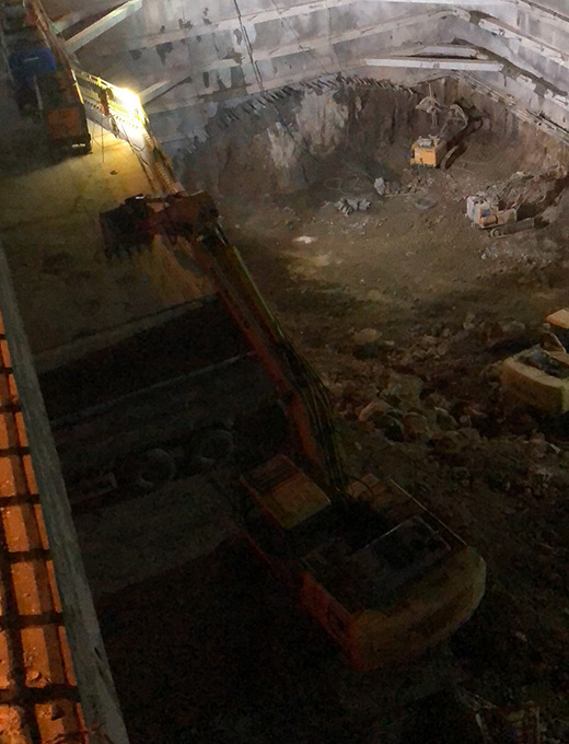 海燕策略斫研究论坛