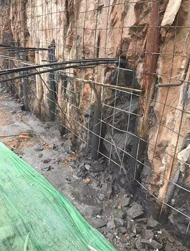 海燕策略斫研究论坛