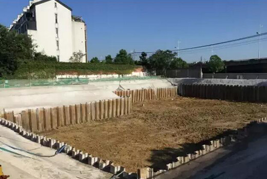 海燕策略斫研究论坛