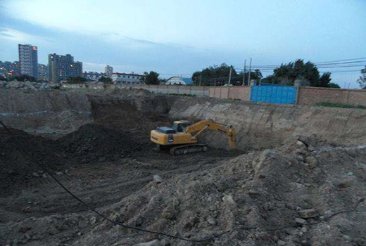 海燕策略斫研究论坛